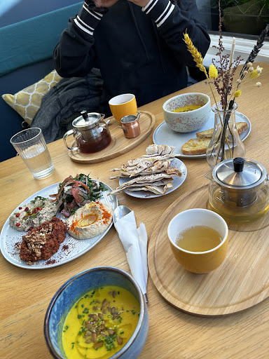 Photo of Wanasa Cafe - 869 Green Lanes, London N21 2QS